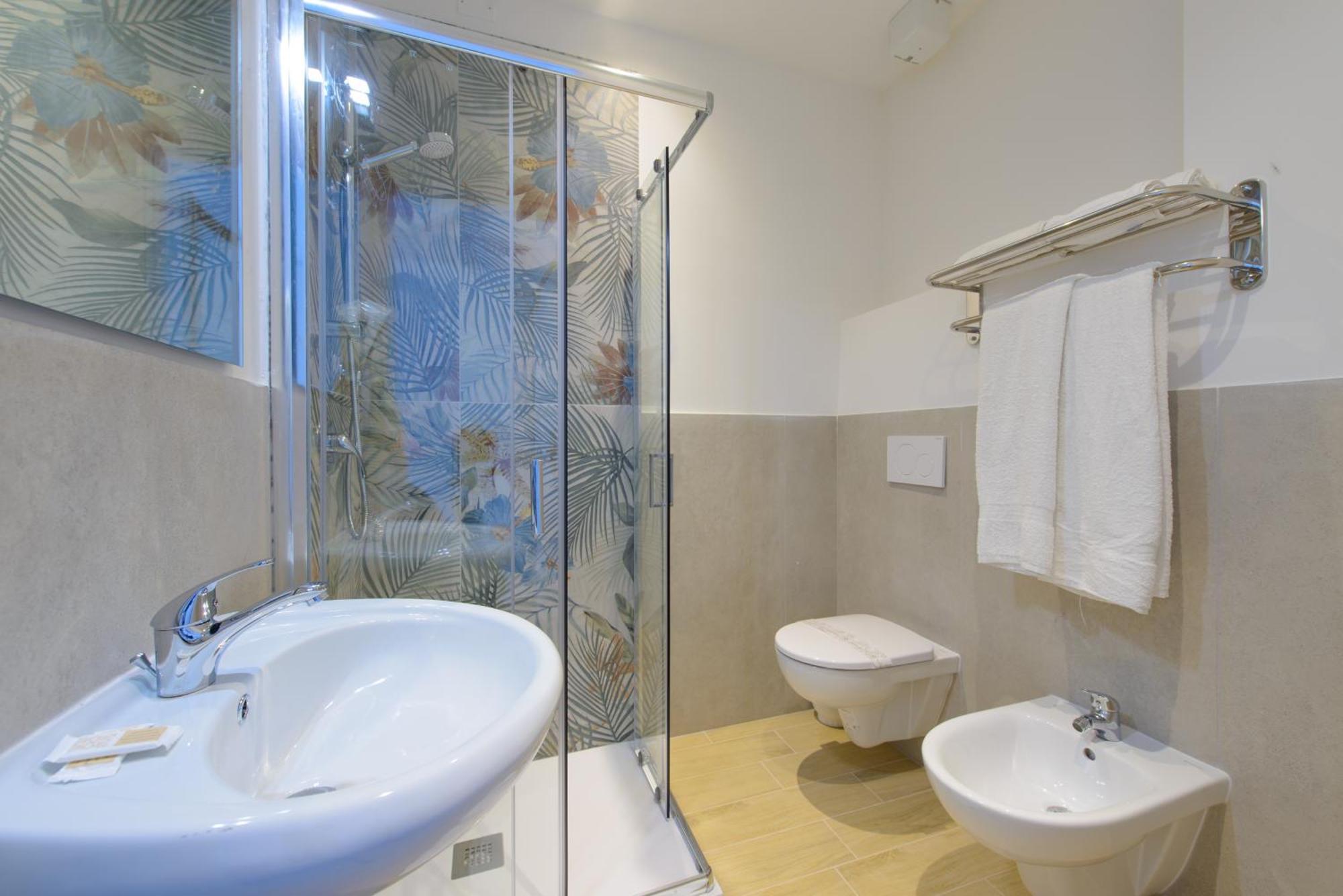 Hotel Colorado Rimini Dış mekan fotoğraf